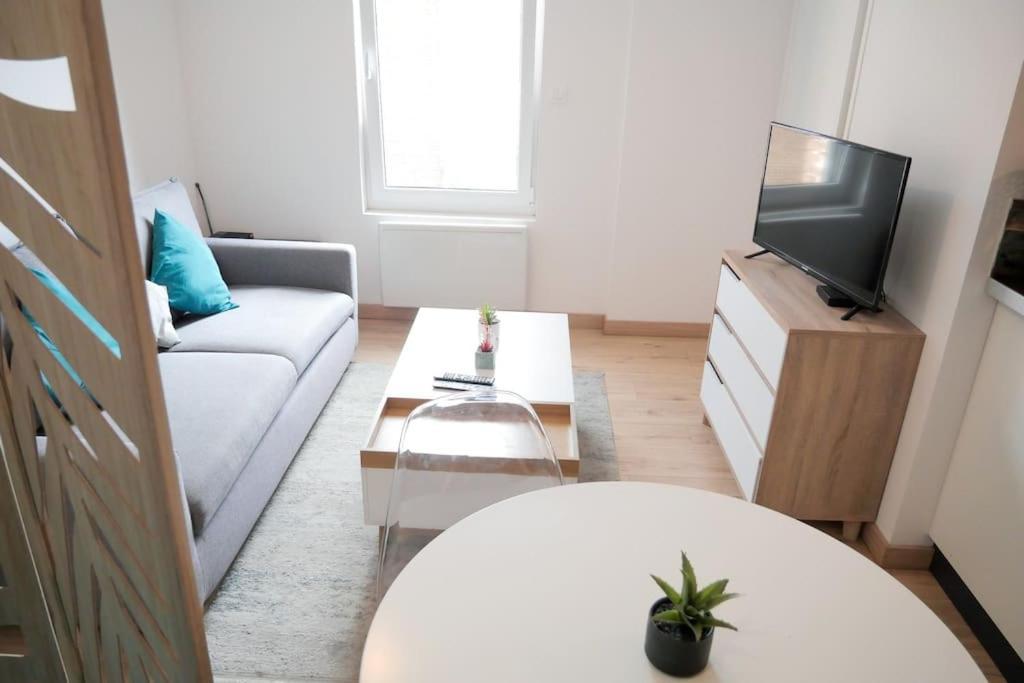 Stud Confort Centre Ville 4Pers Сен-Кантен Экстерьер фото